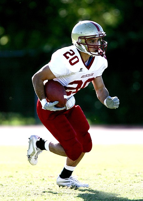 事和人道主 事和人道主